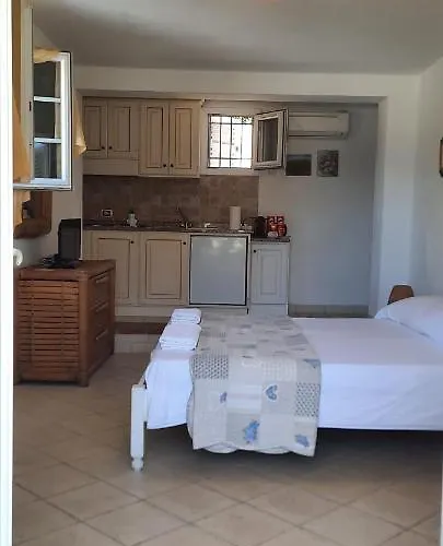 Playa Del Sol -b4 Apartmanhotel 4*