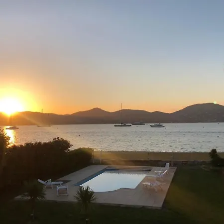 Ξενοδοχείο με διαμερίσματα Playa Del Sol -b4 Σαιν-Τροπέ