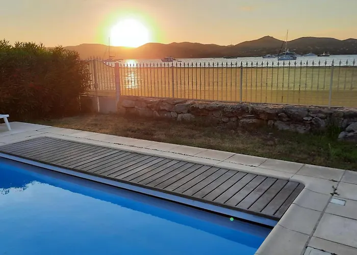 Ξενοδοχείο με διαμερίσματα Playa Del Sol -b4 4*